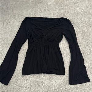 Elegant Black Daisy Fuentes Women's Top